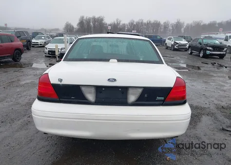 2011 Ford Crown Victoria Police Interceptor из США, поврежденный, VIN 2FABP7BV9BX101067
